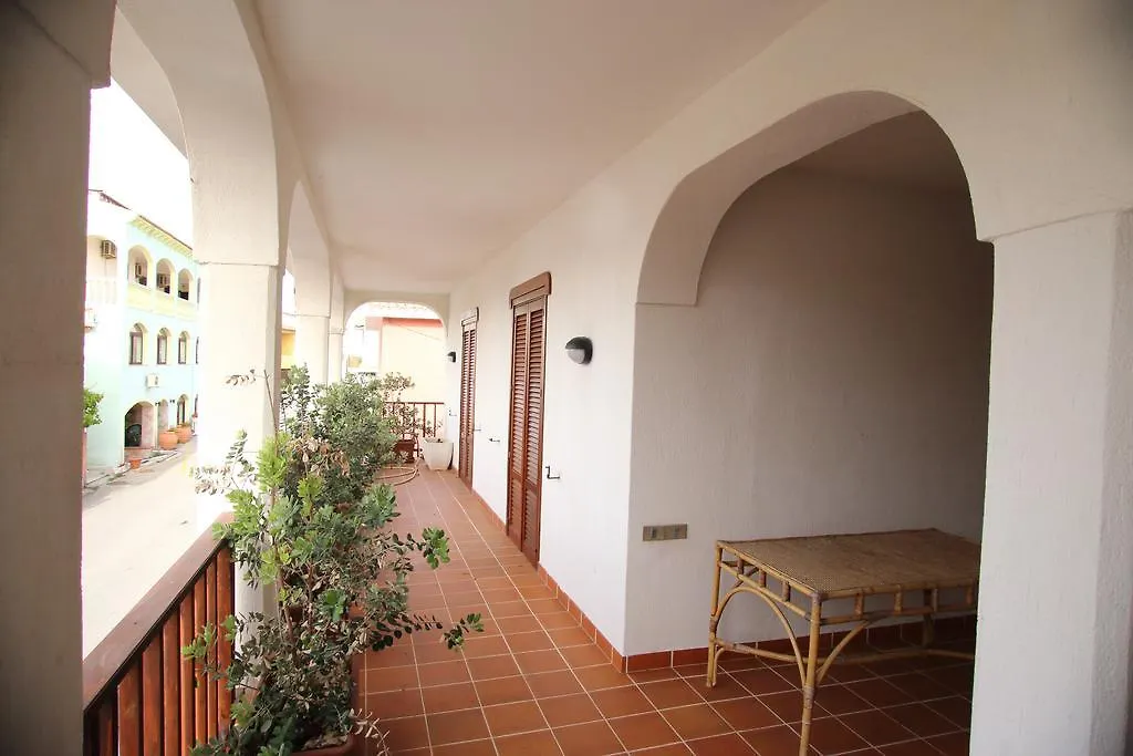 Appartamenti Ideal Isola Rossa  Apart-hotel Isola Rossa (Sassari)