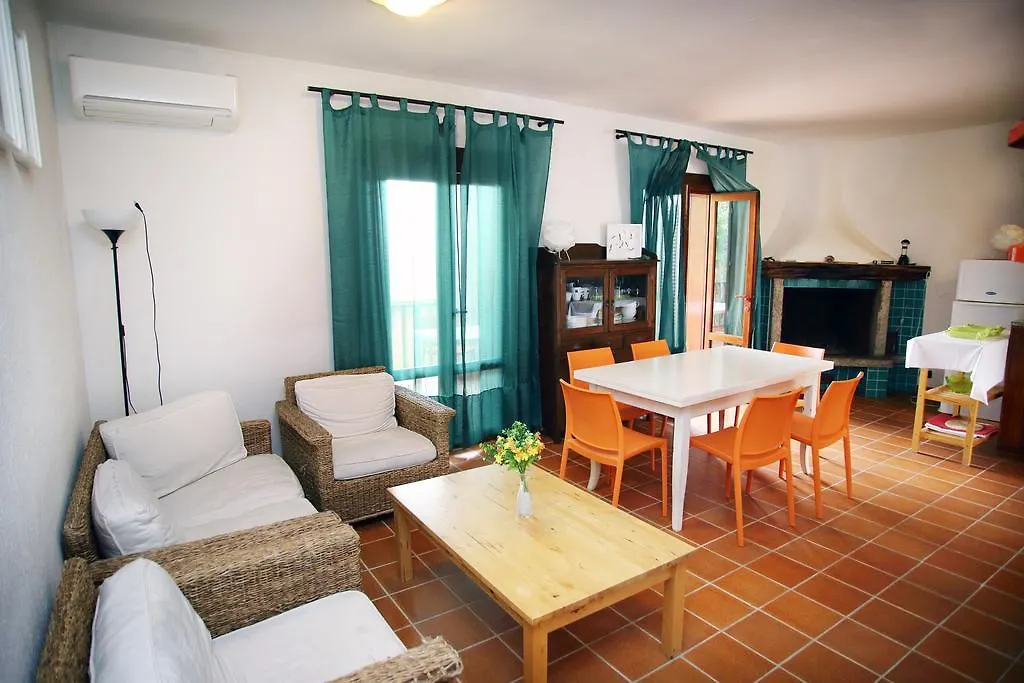 Apart-hotel Appartamenti Ideal Isola Rossa