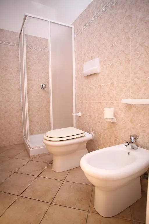 Apart-hotel Appartamenti Ideal Isola Rossa