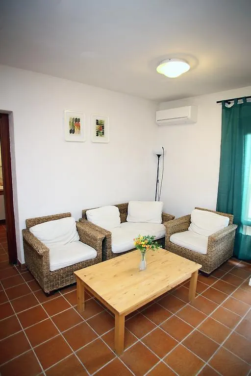 Aparthotel Appartamenti Ideal Isola Rossa