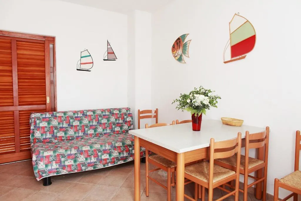 **** Aparthotel Appartamenti Ideal Isola Rossa Italia